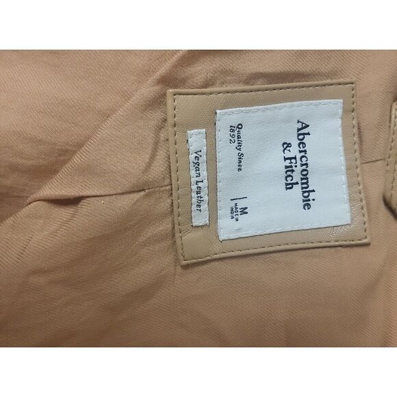♤Hostpick♤ Abercrombie Cropped Bomber Jacket Camel Color Size M Vegan Leather - Picture 12 of 16